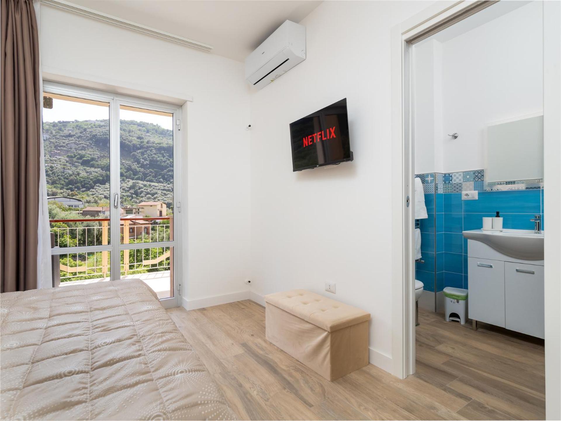 סורנטו Nonno Angelo - 4 Bedrooms With Free Parking & Seaview Balcony מראה חיצוני תמונה