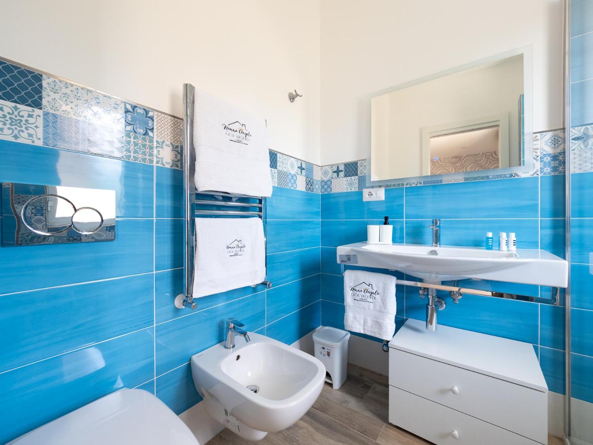 סורנטו Nonno Angelo - 4 Bedrooms With Free Parking & Seaview Balcony מראה חיצוני תמונה
