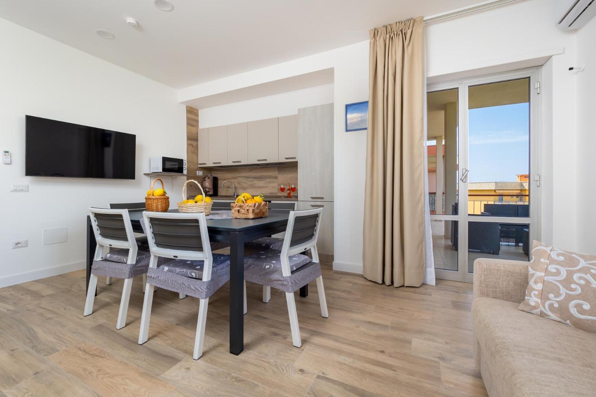 סורנטו Nonno Angelo - 4 Bedrooms With Free Parking & Seaview Balcony מראה חיצוני תמונה